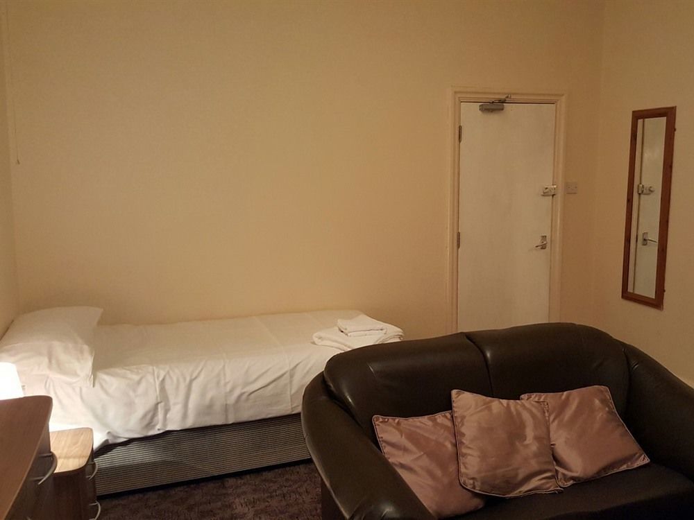Station Hotel Hucknall Eksteriør billede